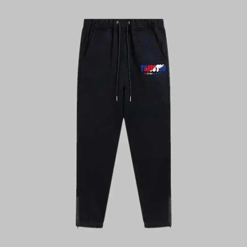 Tommy Hilfiger Black Solid Sweatpants with Graphic Patch Black - 1