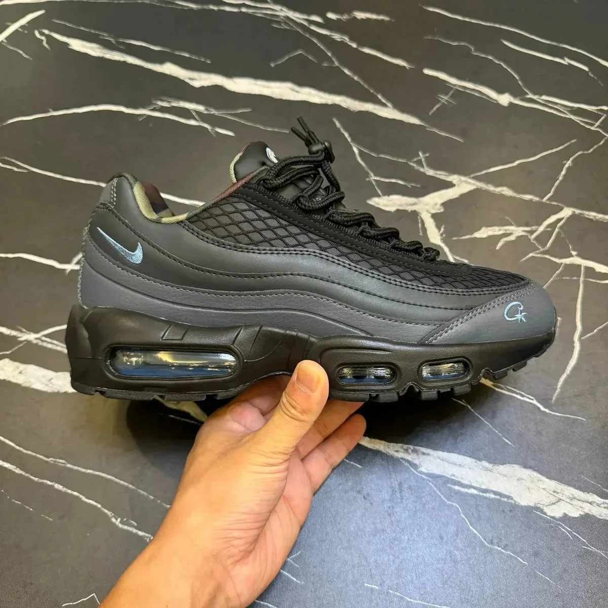 Nike Nike Air Max 95 Triple Black Sneakers Black