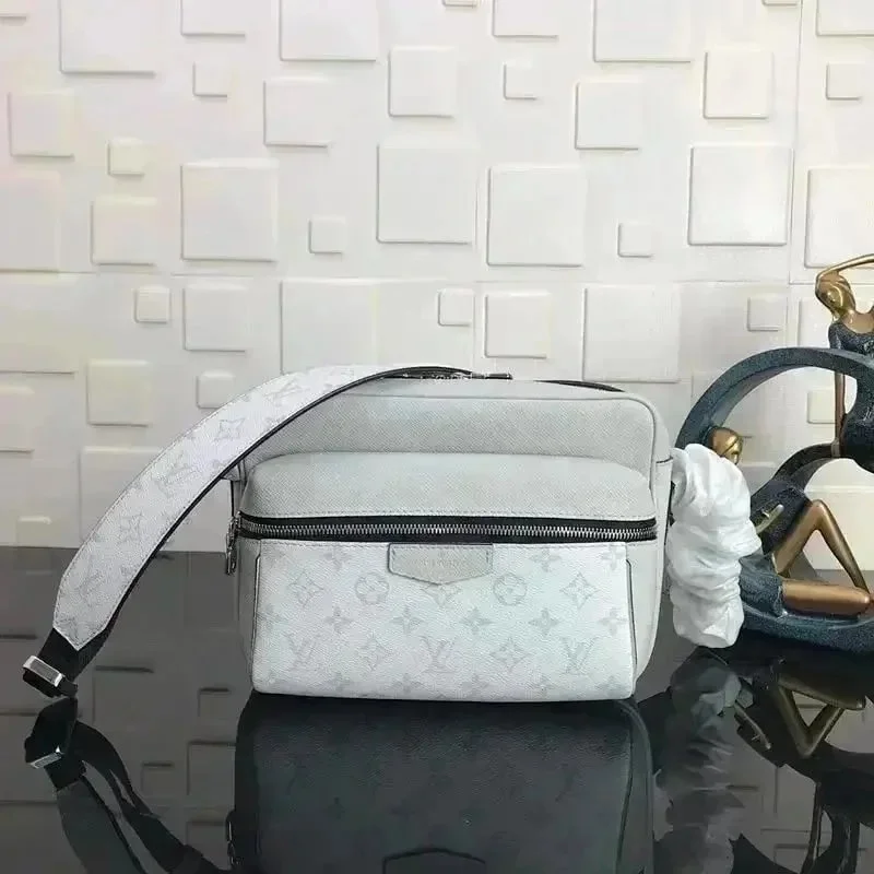 Louis Vuitton Louis Vuitton Neverfull Monogram Crossbody Bag White