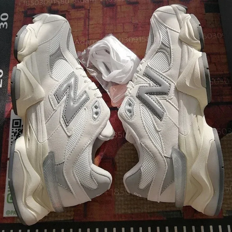 New Balance New Balance 574 White & Silver Sneakers White - 1