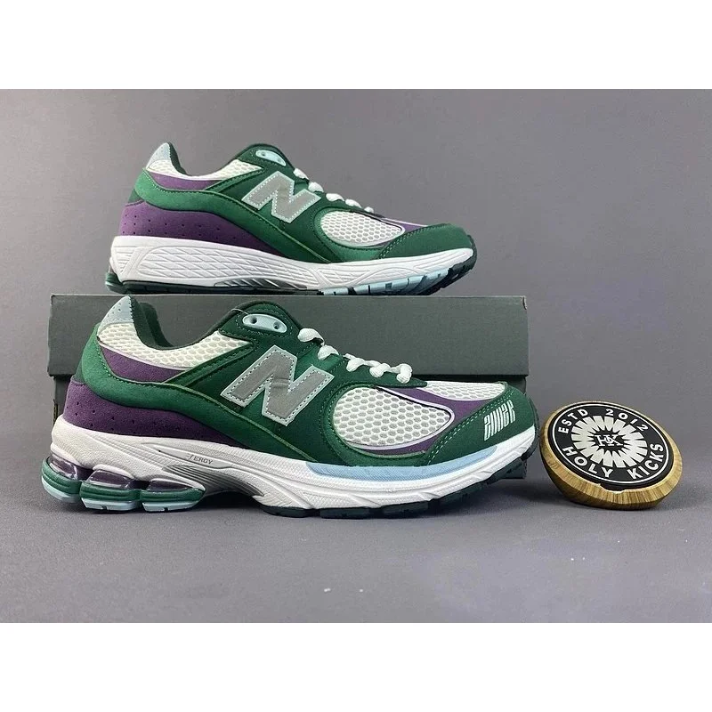 New Balance New Balance 2002R Green & Purple Sneakers Green - 1