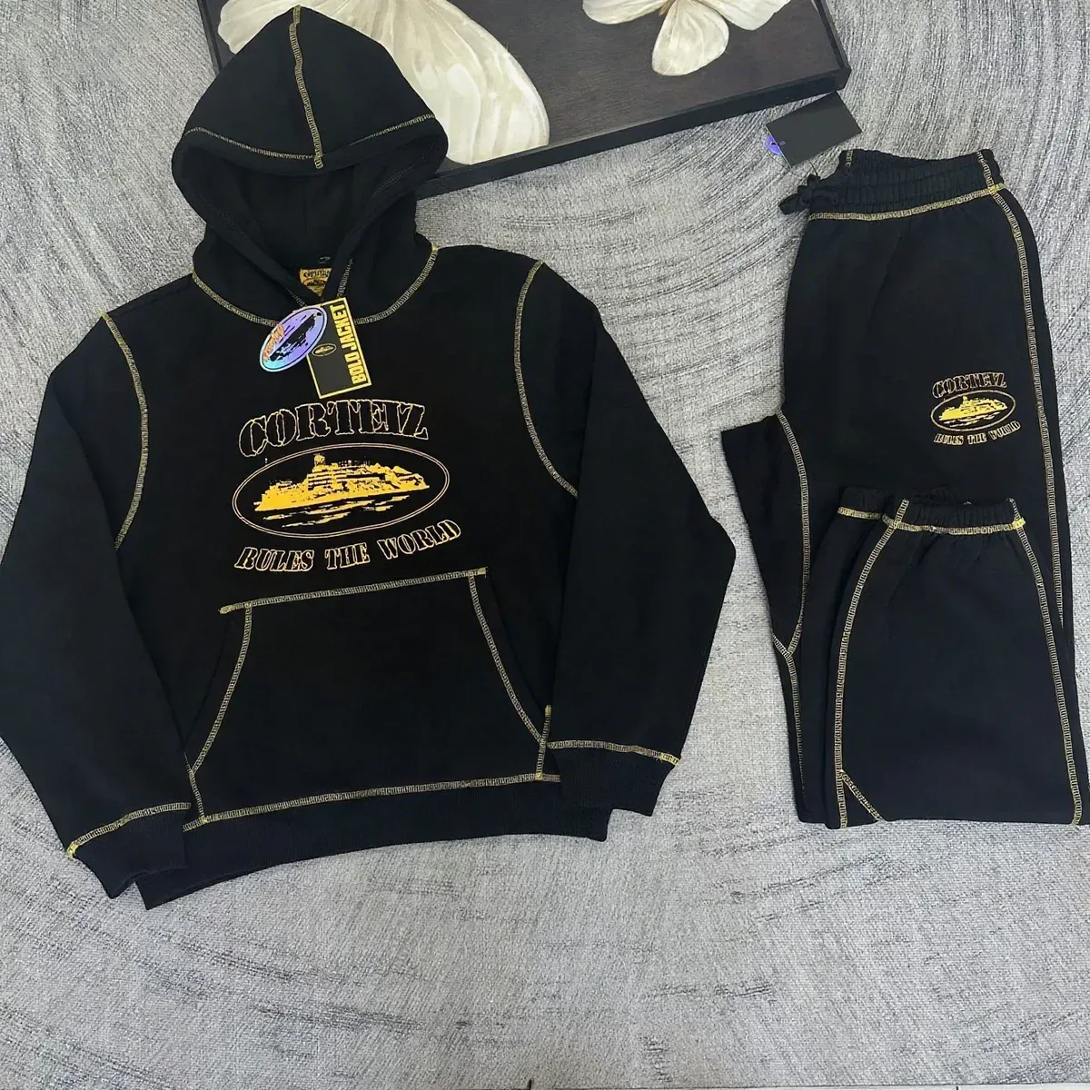 Corteiz Corteiz RTW Rules The World Black Tracksuit Set Black - 1