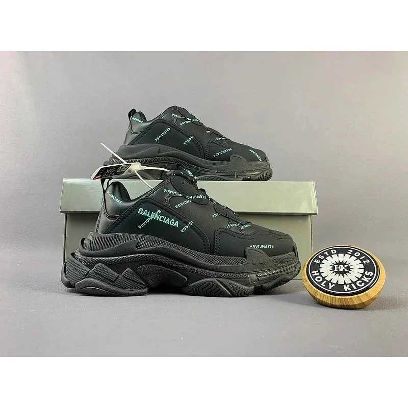 Balenciaga Balenciaga Triple S Black Sneakers Black - 1