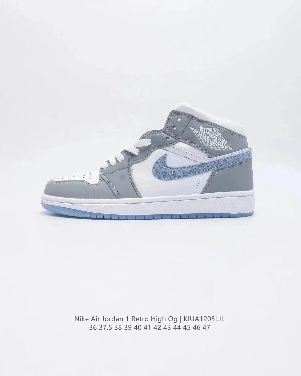 Jordan Nike Air Jordan 1 Retro High Og Grey/White Sneakers Grey