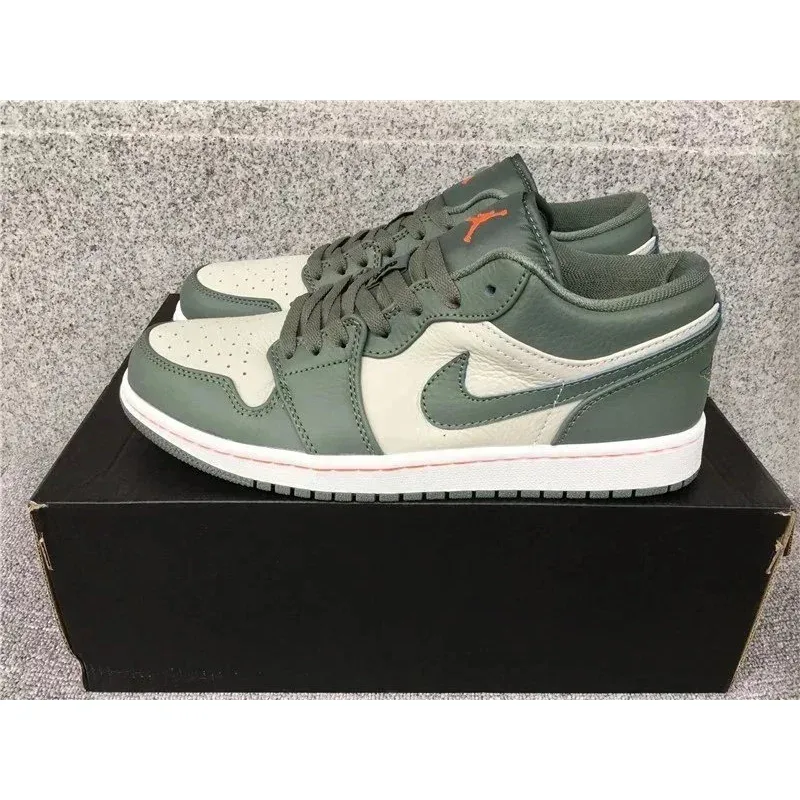 Jordan Nike Air Jordan 1 Low Olive Green/White Sneakers Green - 1