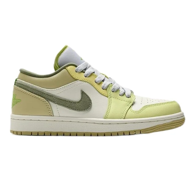 Jordan Nike Air Jordan 1 Low Sail/Volt Green Sneakers Green - 1