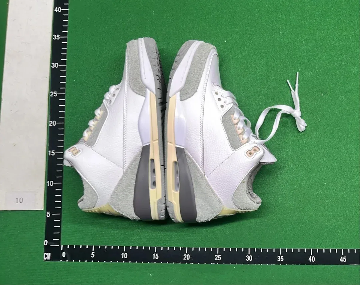 Jordan Nike Air Jordan 3 White Grey Sneakers White - 1