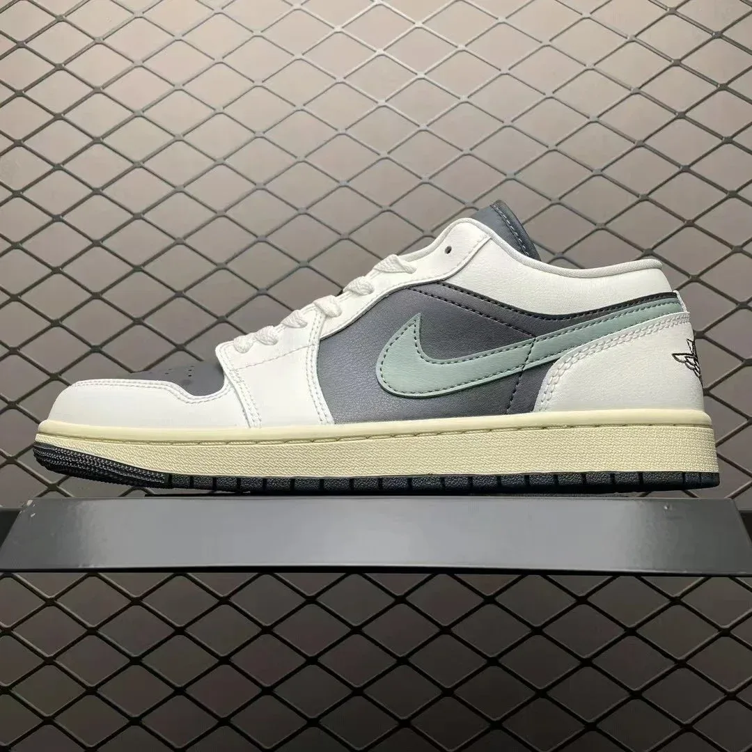 Jordan Nike Air Jordan 1 Low Sail/Black/Green Sneakers White - 1