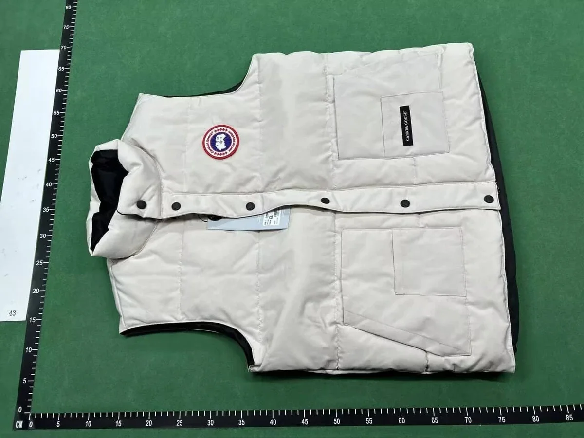 Canada Goose Chilliwack Beige Vest — Oopbuy Spreadsheet find