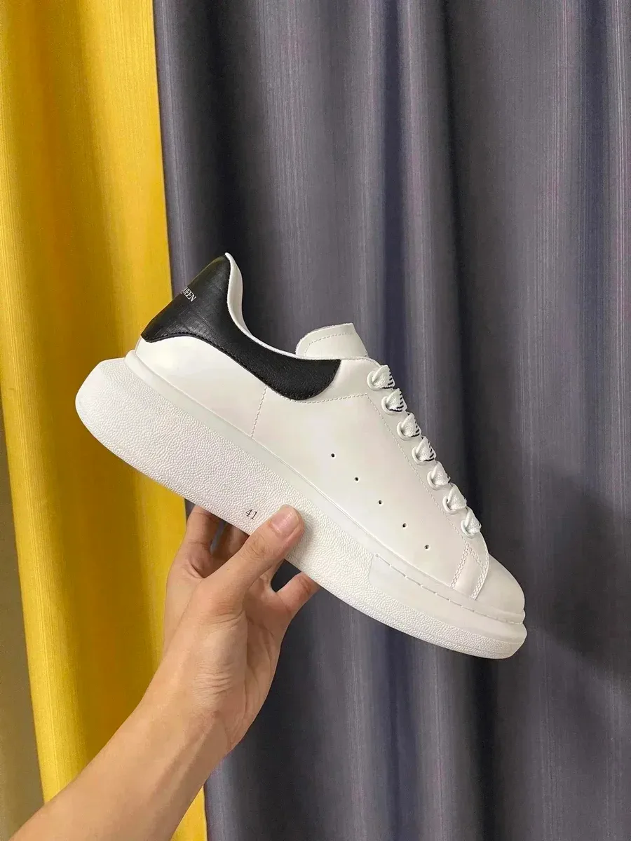 Alexander McQueen Alexander McQueen Oversized White & Black Sneakers White - 1