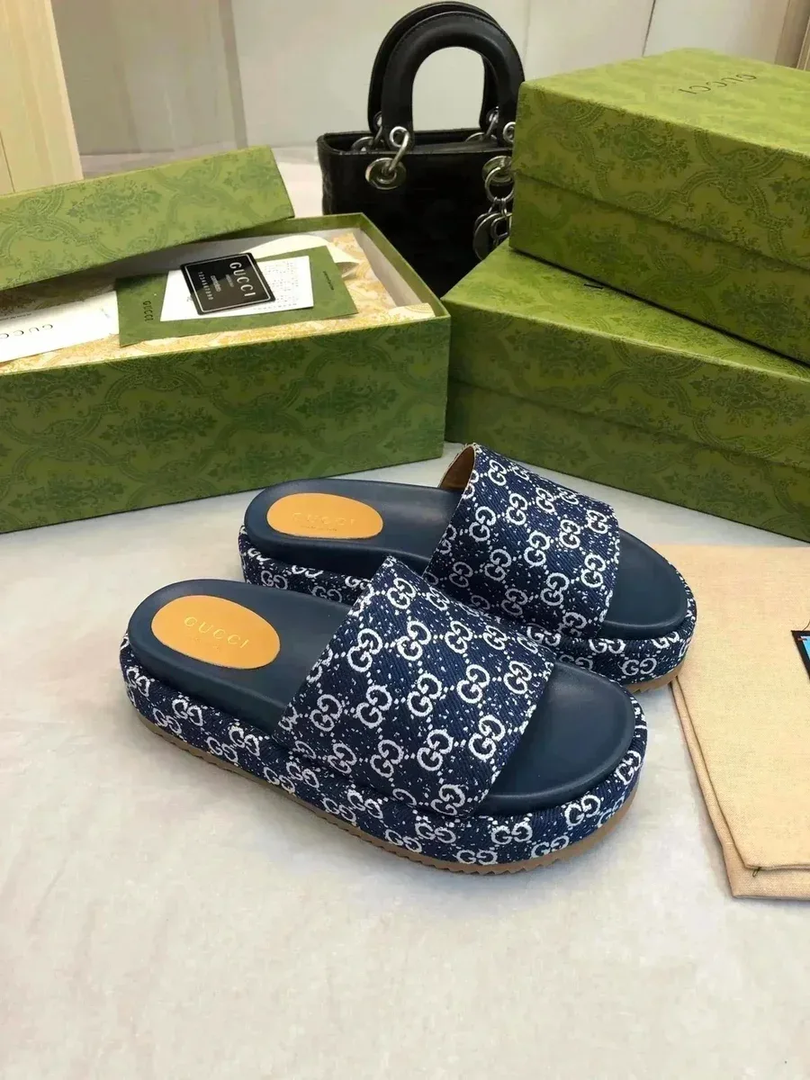 Gucci Gucci GG Marmont Platform Slides Navy Navy - 1