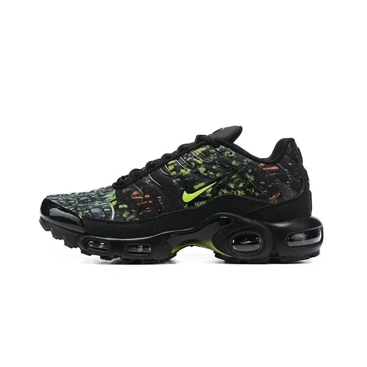 Nike Nike Air Max Plus Black/Neon Green Sneakers Black - 1