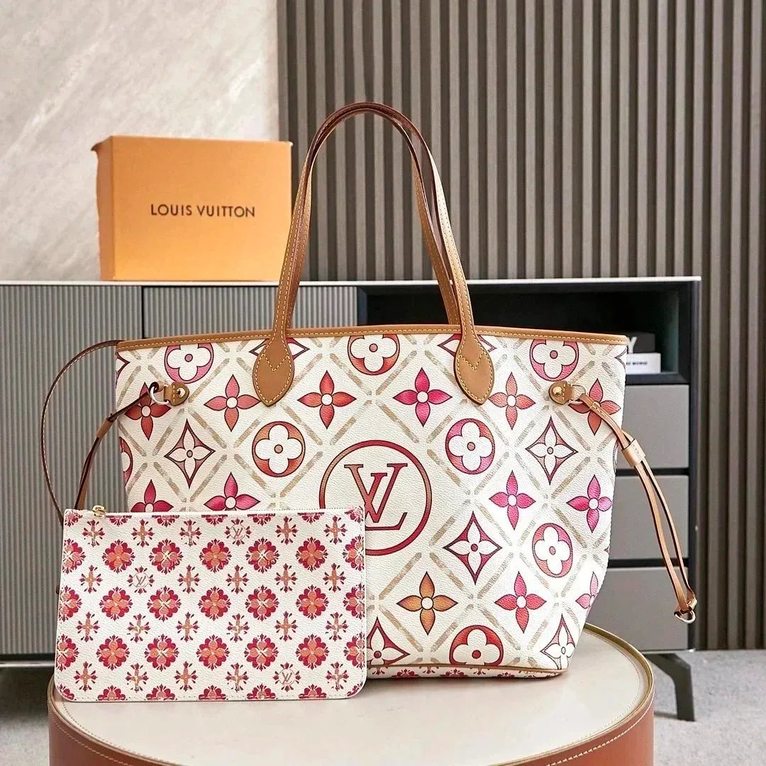 Louis Vuitton Louis Vuitton Neverfull Monogram Tote Bag with Pouch White