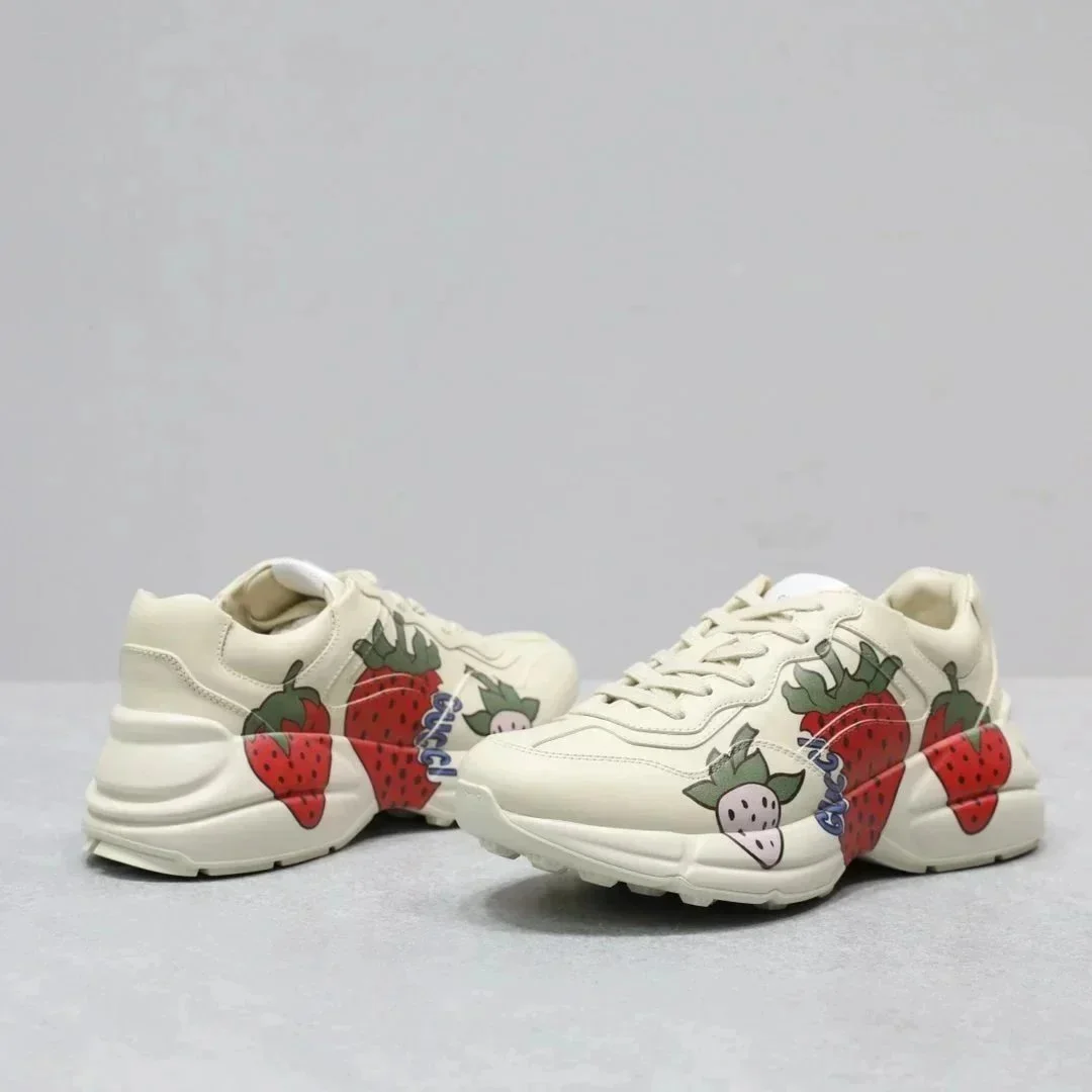 Gucci Gucci Rhyton Strawberry Print Sneakers Cream - 1