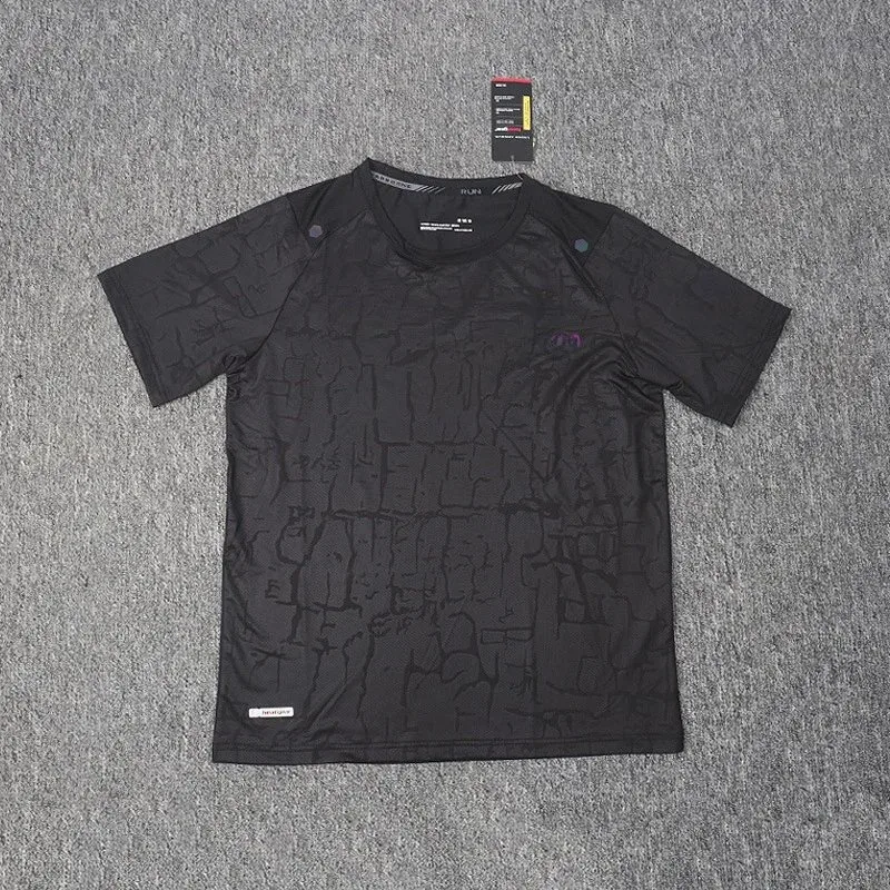 Under Armour Black Textured Short-Sleeve T-Shirt Black - 1