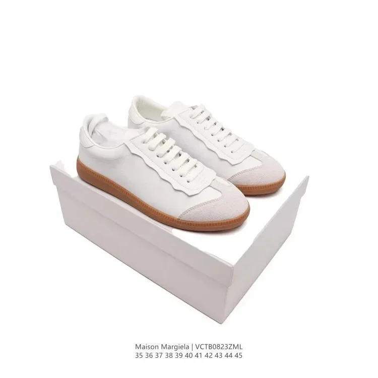 Maison Margiela Maison Margiela Replica White Suede Sneakers White - 1