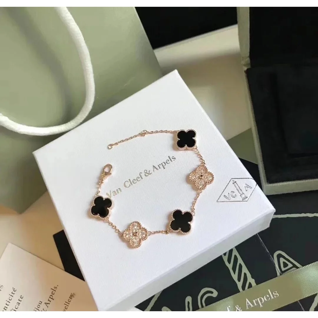 Van Cleef & Arpels Van Cleef & Arpels Alhambra Black & Gold Bracelet Black - 1