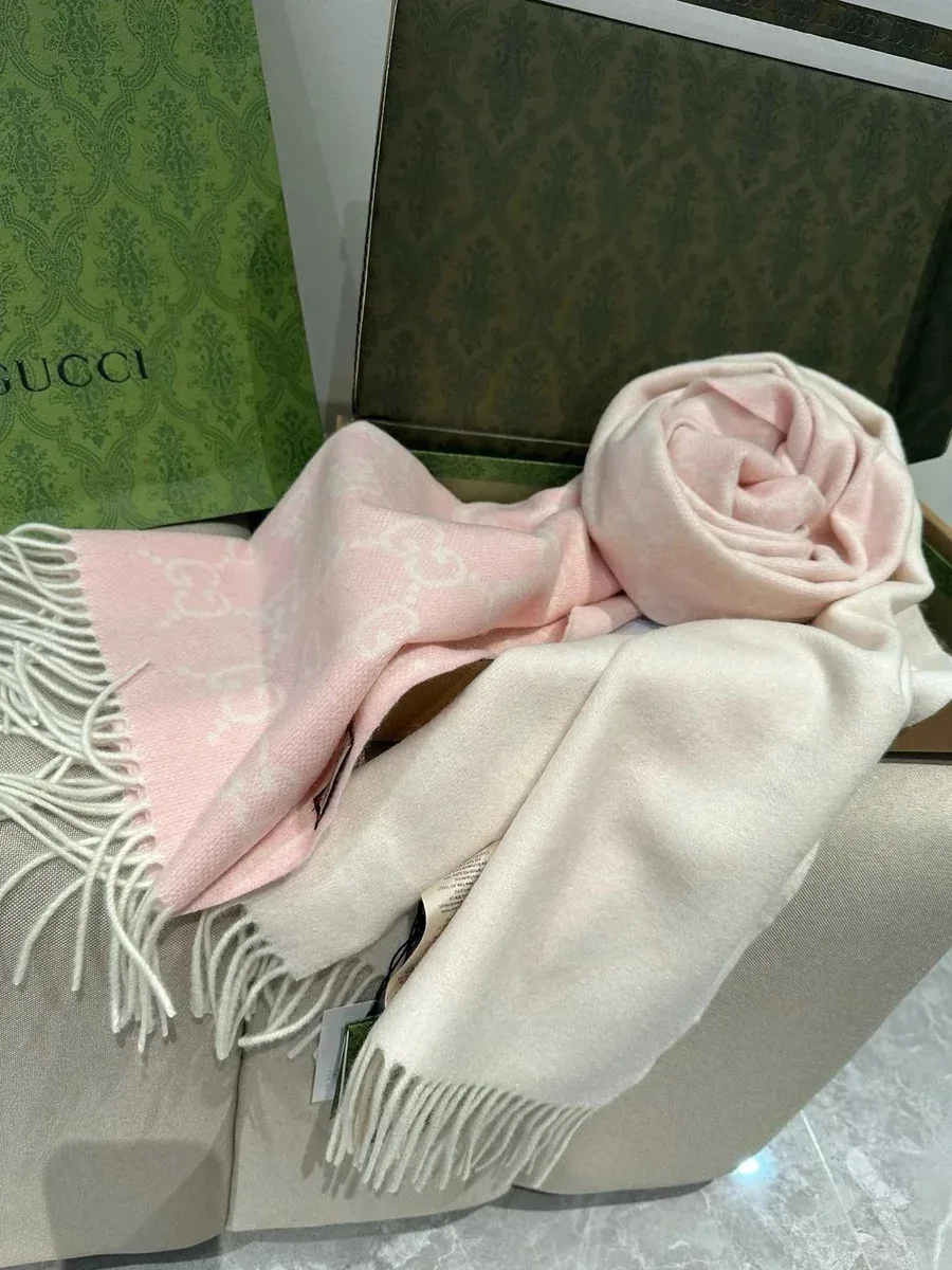 Gucci Gucci Pink GG Monogram Scarf Pink - 1