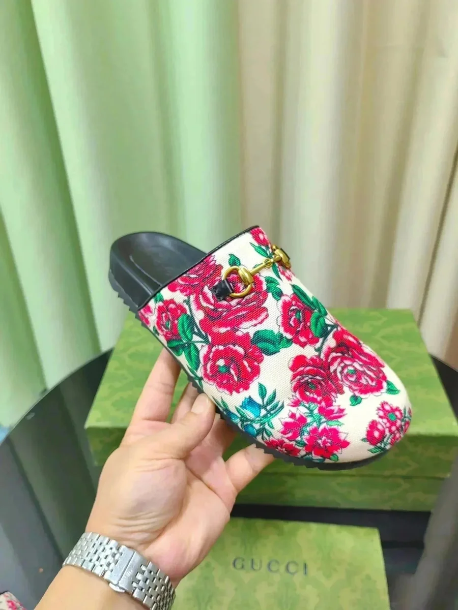 Gucci Gucci GG Marmont Floral Clogs White Red White - 1