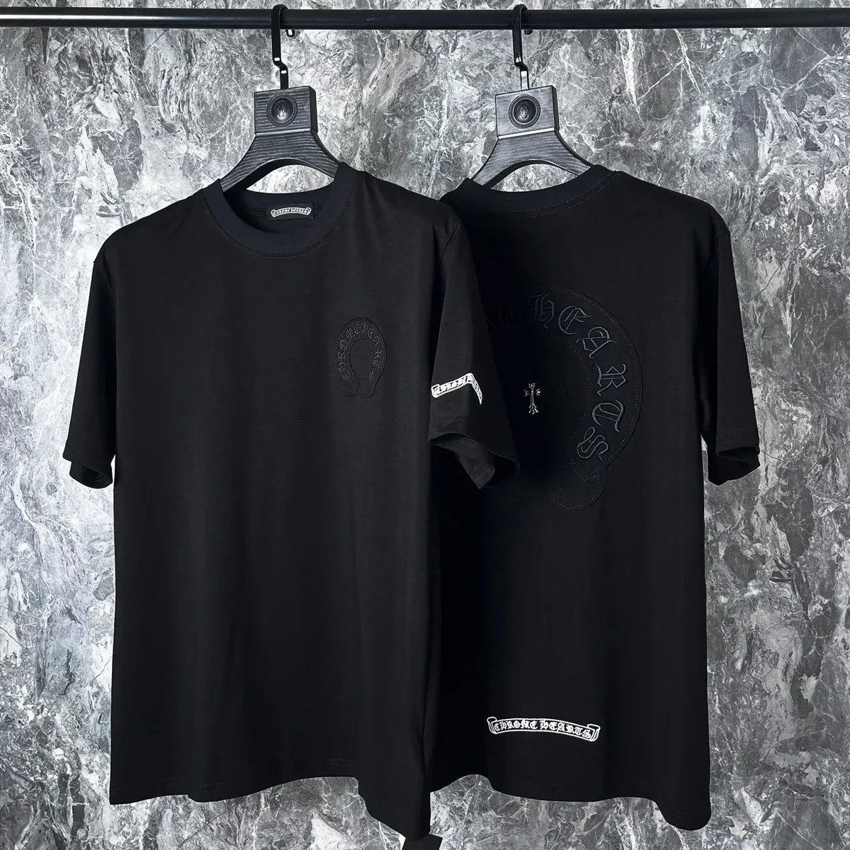 Chrome Hearts Chrome Hearts Black Heart Embroidered T-Shirt Black - 1