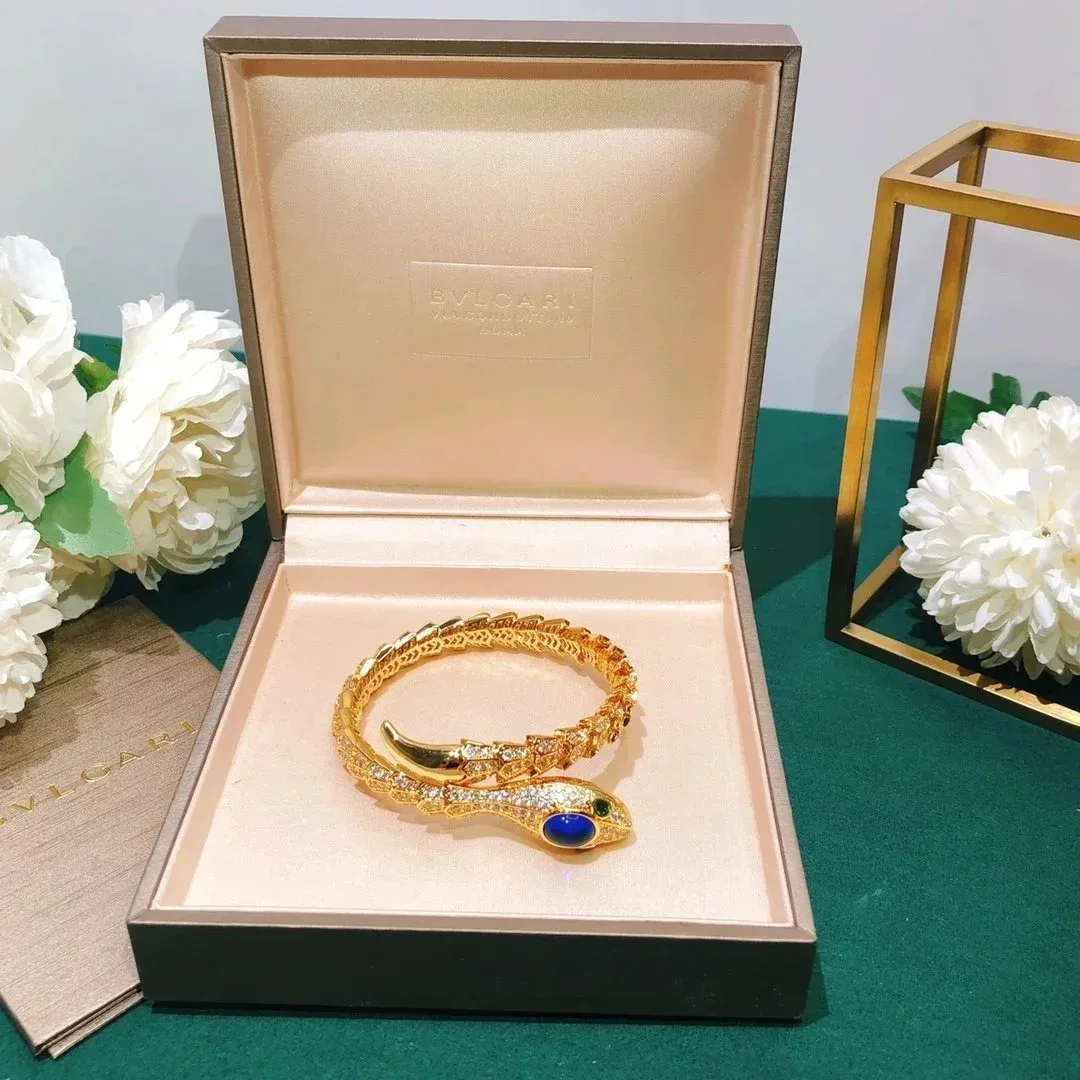 Bvlgari Bvlgari Serpenti Snake Bracelet Gold Gold