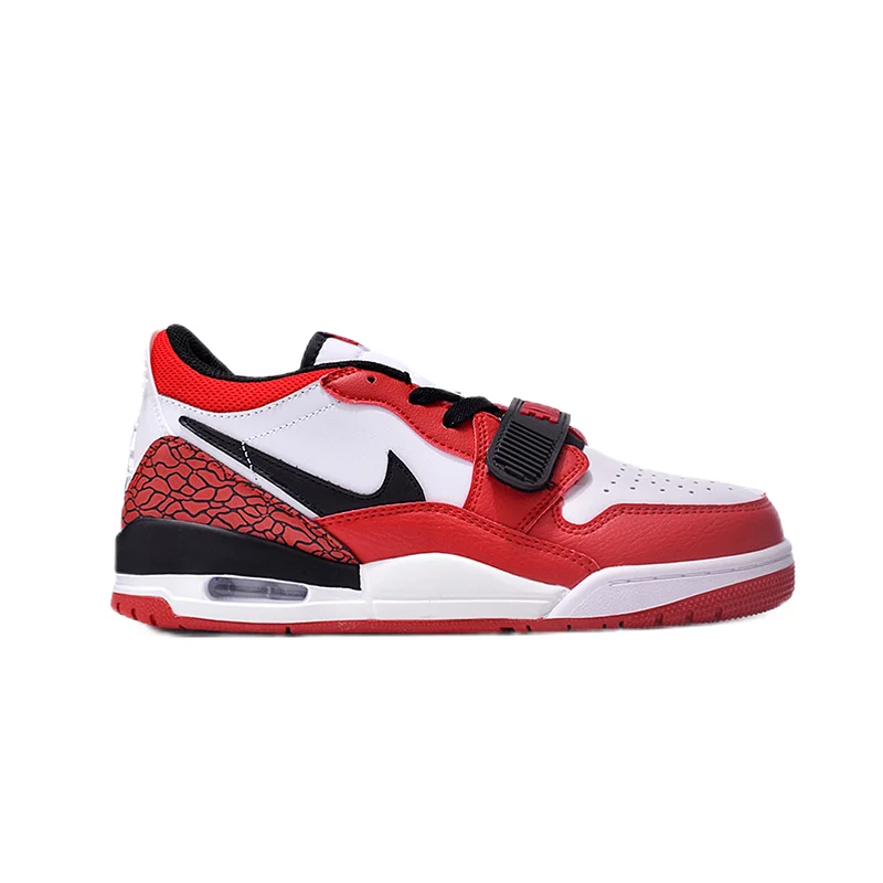 Jordan Nike Air Jordan 3 'Chicago' Low Sneakers Red - 1