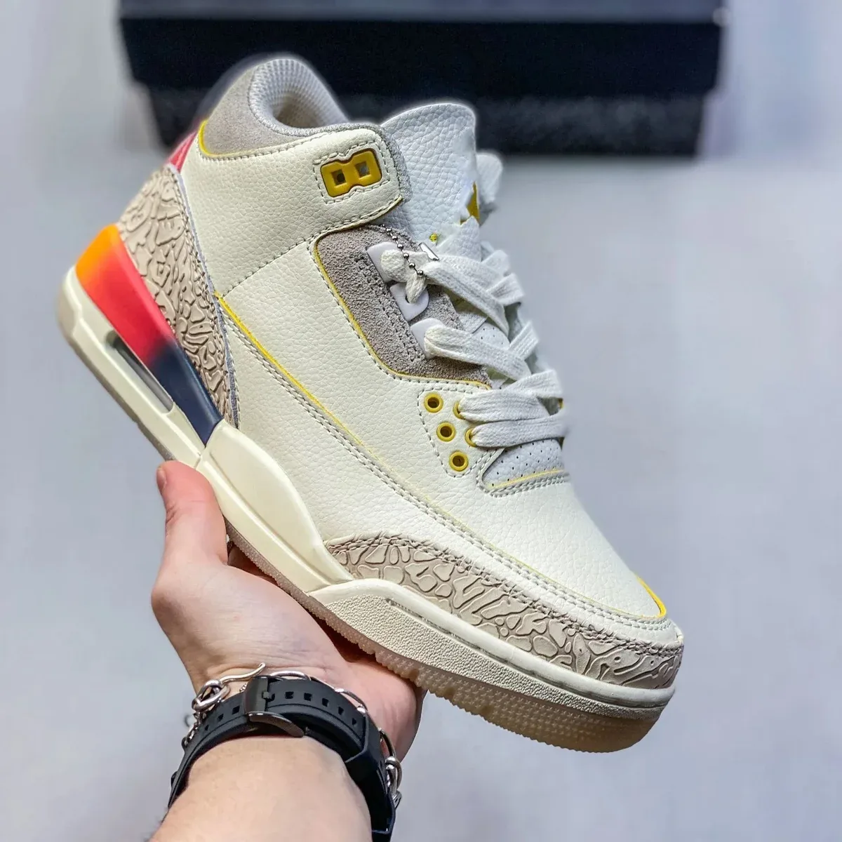 Jordan Nike Air Jordan 3 'Sail/University Red' Sneakers White - 1
