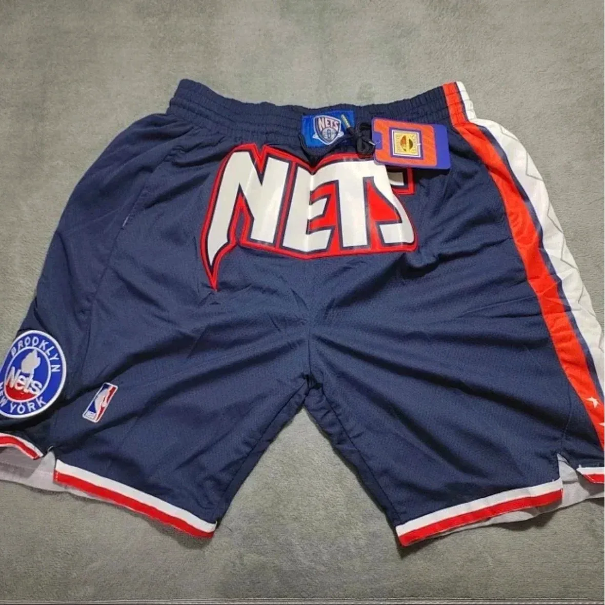 Mitchell & Ness Brooklyn Nets Basketball Shorts Navy - 1