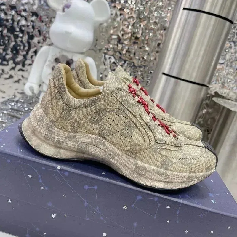 Gucci Gucci GG Marmont Beige Canvas Sneakers with Red Laces Beige - 1