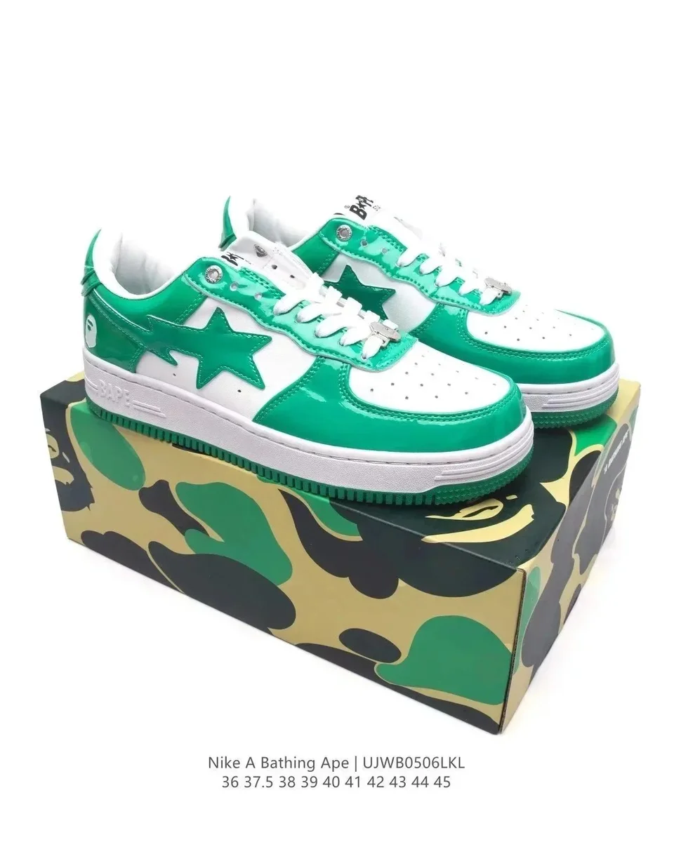 A Bathing Ape A Bathing Ape BAPE STA Green & White Sneakers Green - 1