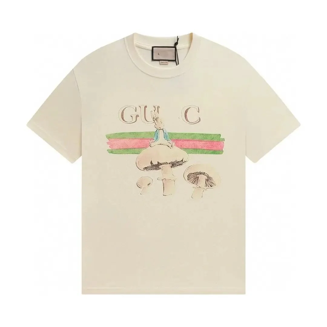 Gucci Gucci Mushroom Print T-Shirt Cream Cream - 1