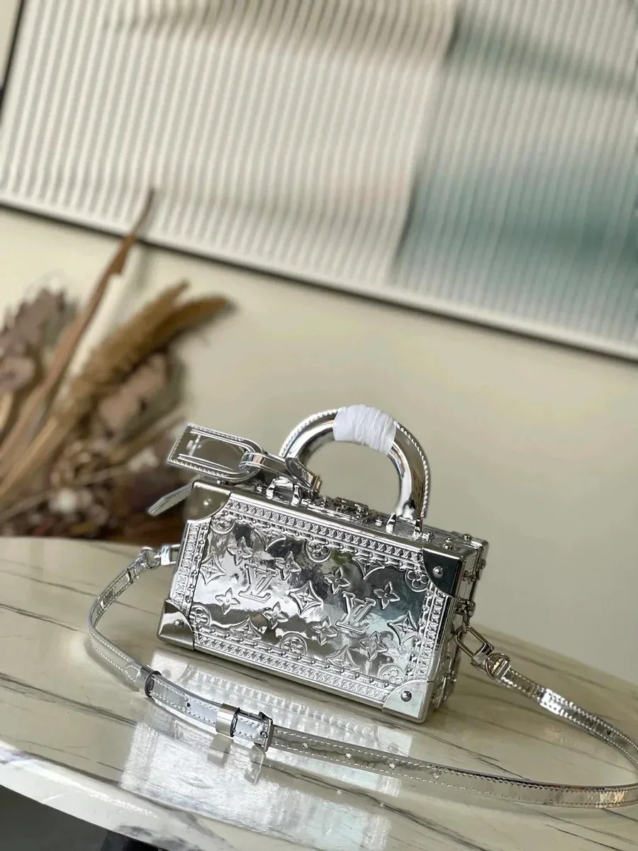 Louis Vuitton Neverfull Monogram Metallic Silver Bag