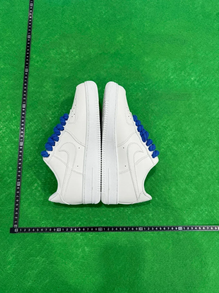 Nike Nike Air Force 1 White Blue Laces Sneakers White - 1