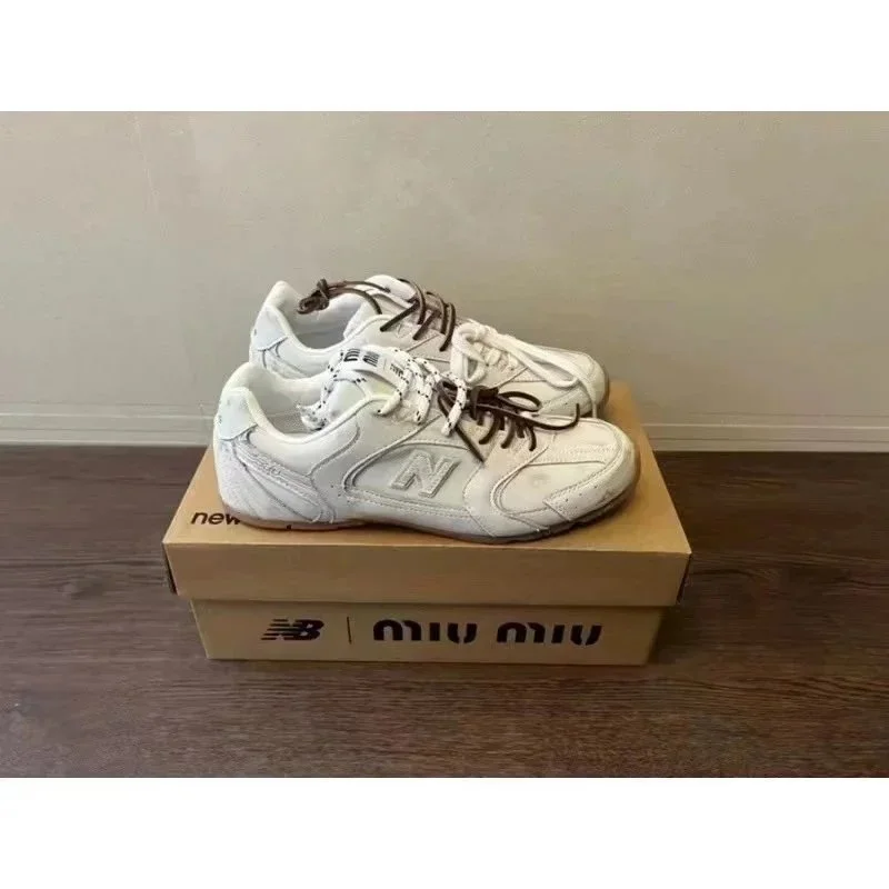 New Balance New Balance 574 White Leather Sneakers White - 1