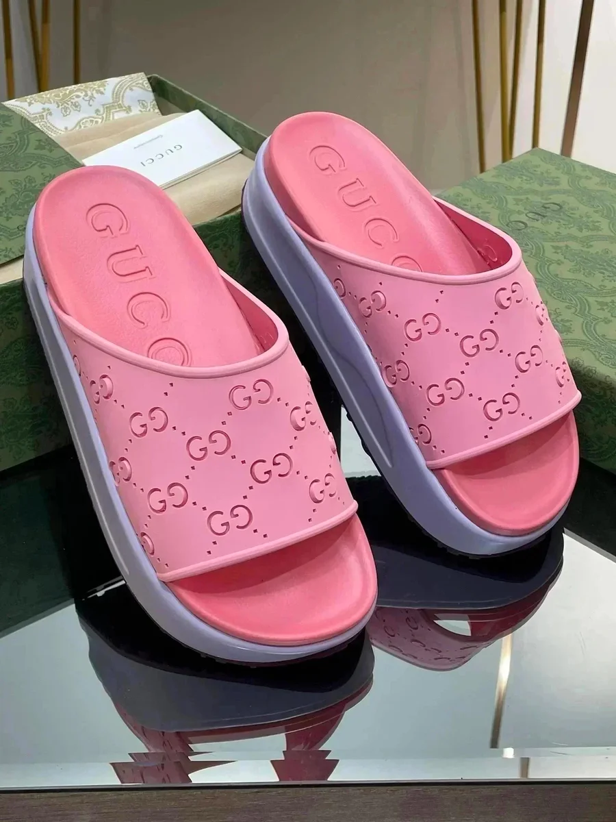 Gucci Gucci GG Marmont Pink Slippers Pink - 1