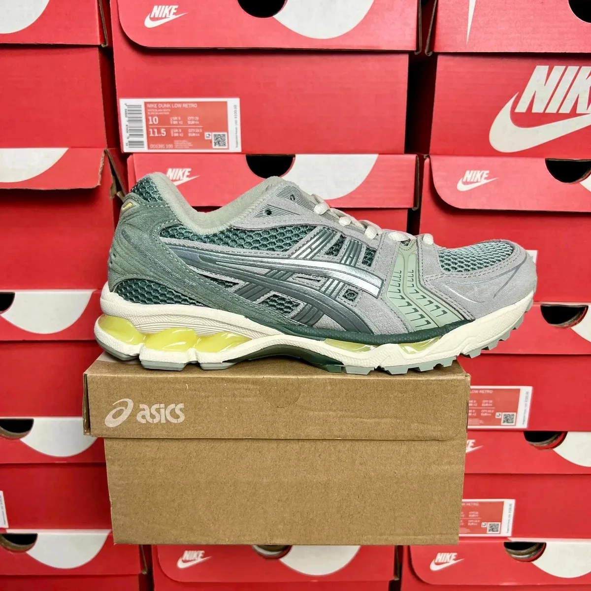 ASICS ASICS Gel-Kayano Grey & Yellow Sneakers Grey - 1