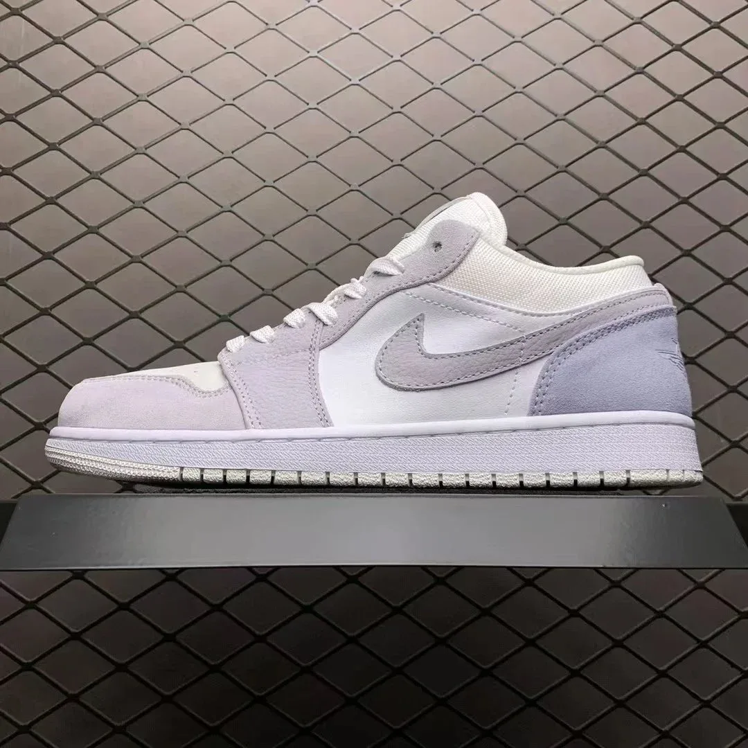 Jordan Nike Air Jordan 1 Low 'Light Smoke Grey' Sneakers Grey - 1