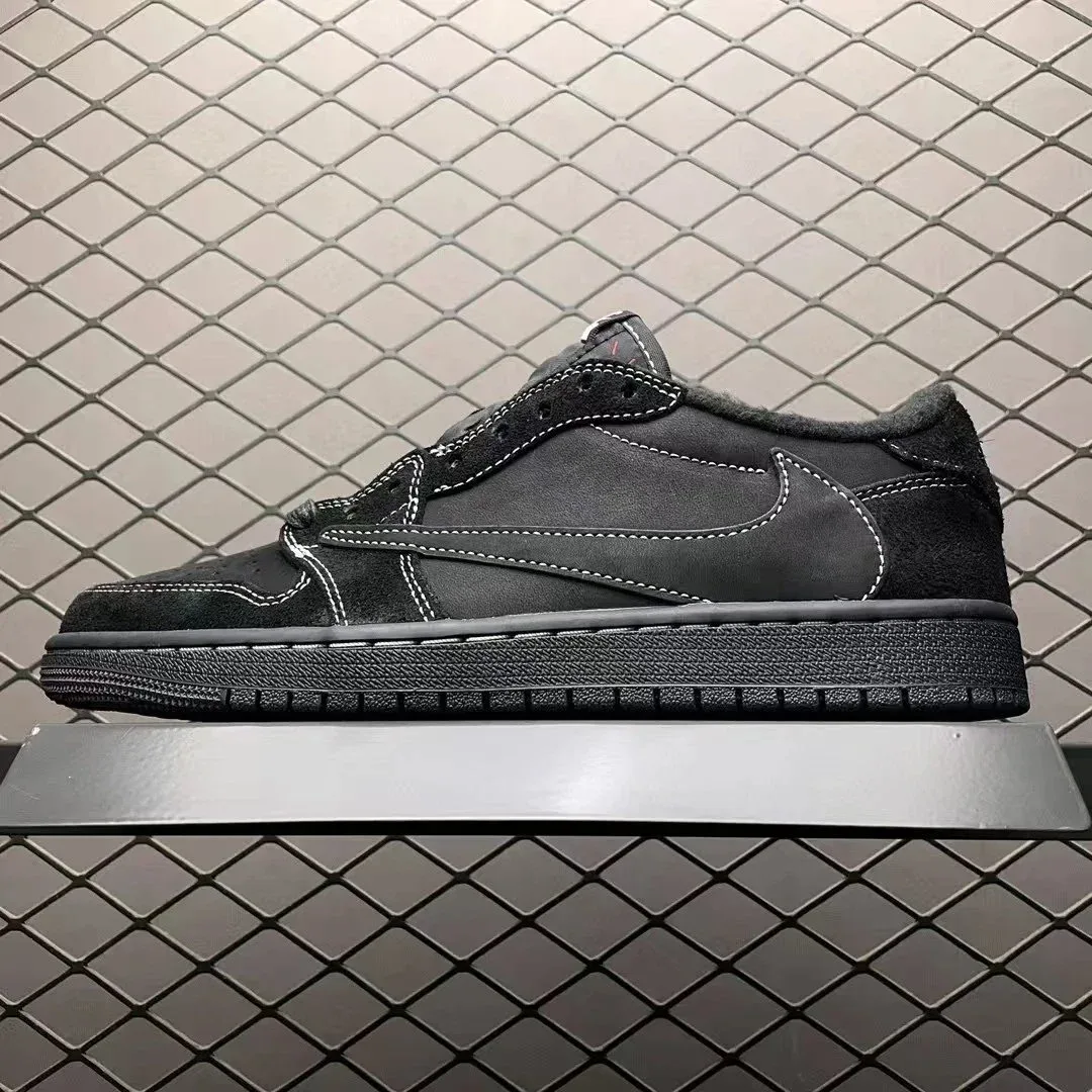 Jordan Nike Air Jordan 1 Low Black Triple Black Sneakers Black - 1