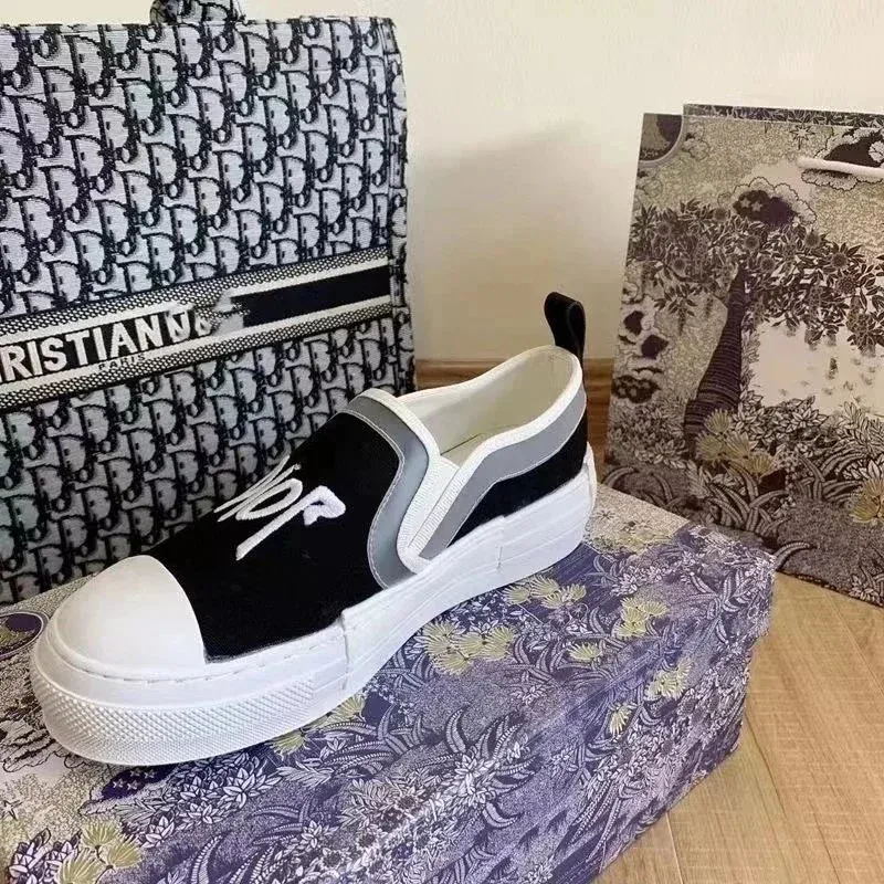 Dior Dior Oblique Black & White Slip-On Sneakers Black - 1