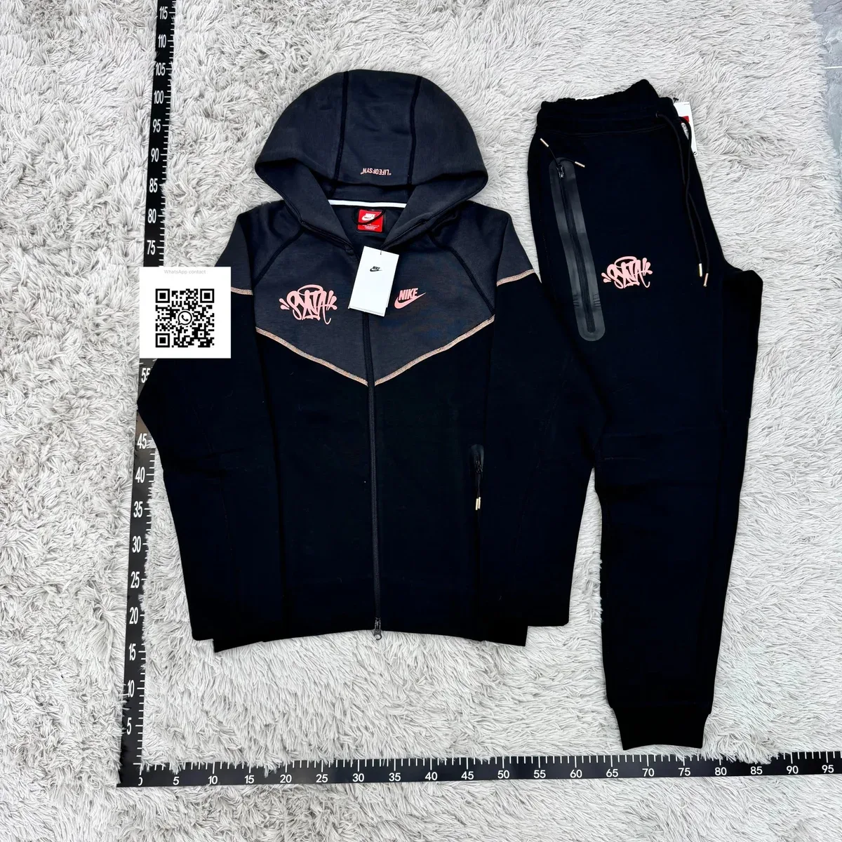 Nike Nike Tech Fleece Black/Pink Tracksuit Set Black - 1