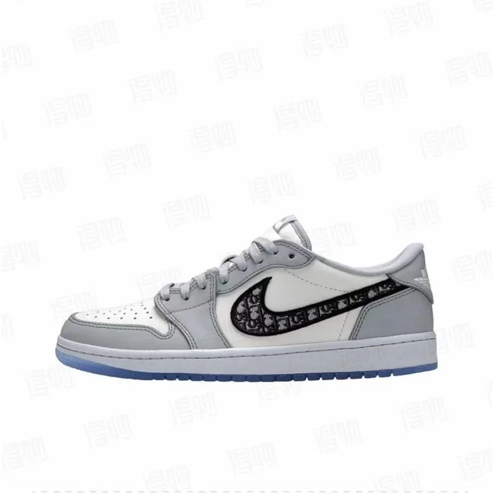 Jordan Nike Air Jordan 1 Low Triple Black White Sneakers Black - 1
