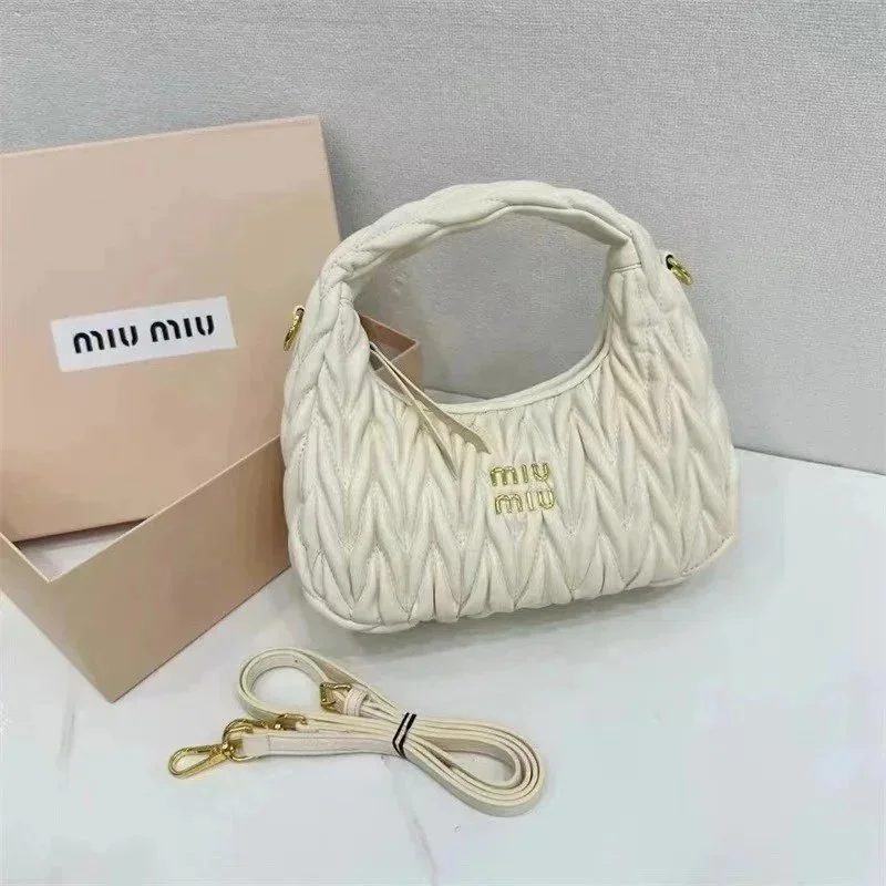 Miu Miu Miu Miu Cream Matelassé Hobo Bag A16 Cream - 1
