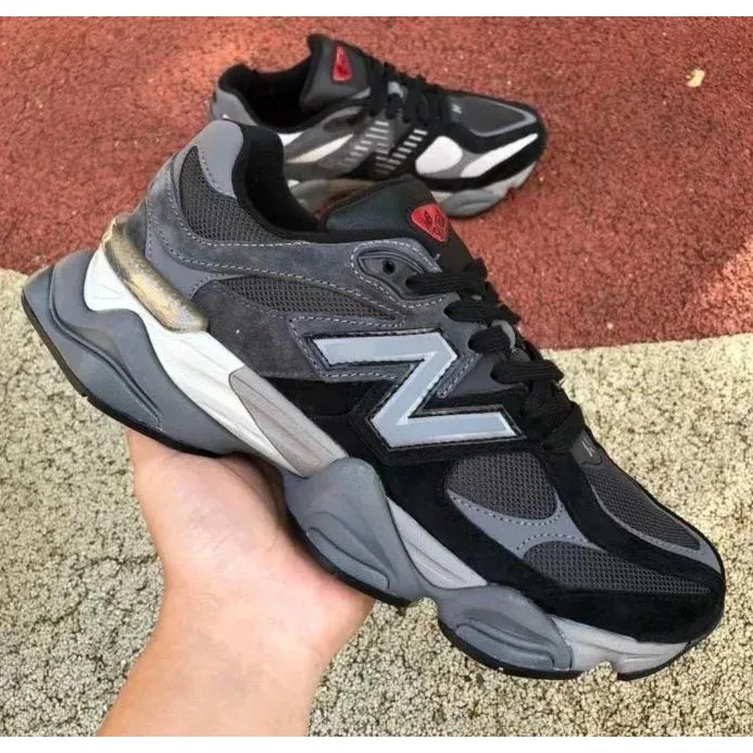New Balance New Balance 990v6 Black/Grey Sneakers Black - 1