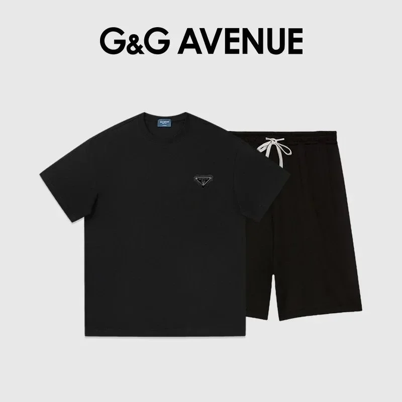 Prada Prada Re-Nylon Black T-Shirt & Shorts Set Black - 1