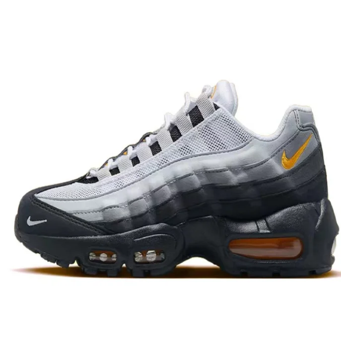 Nike Nike Air Max 95 Sail/Black/Gold Sneakers Grey - 1