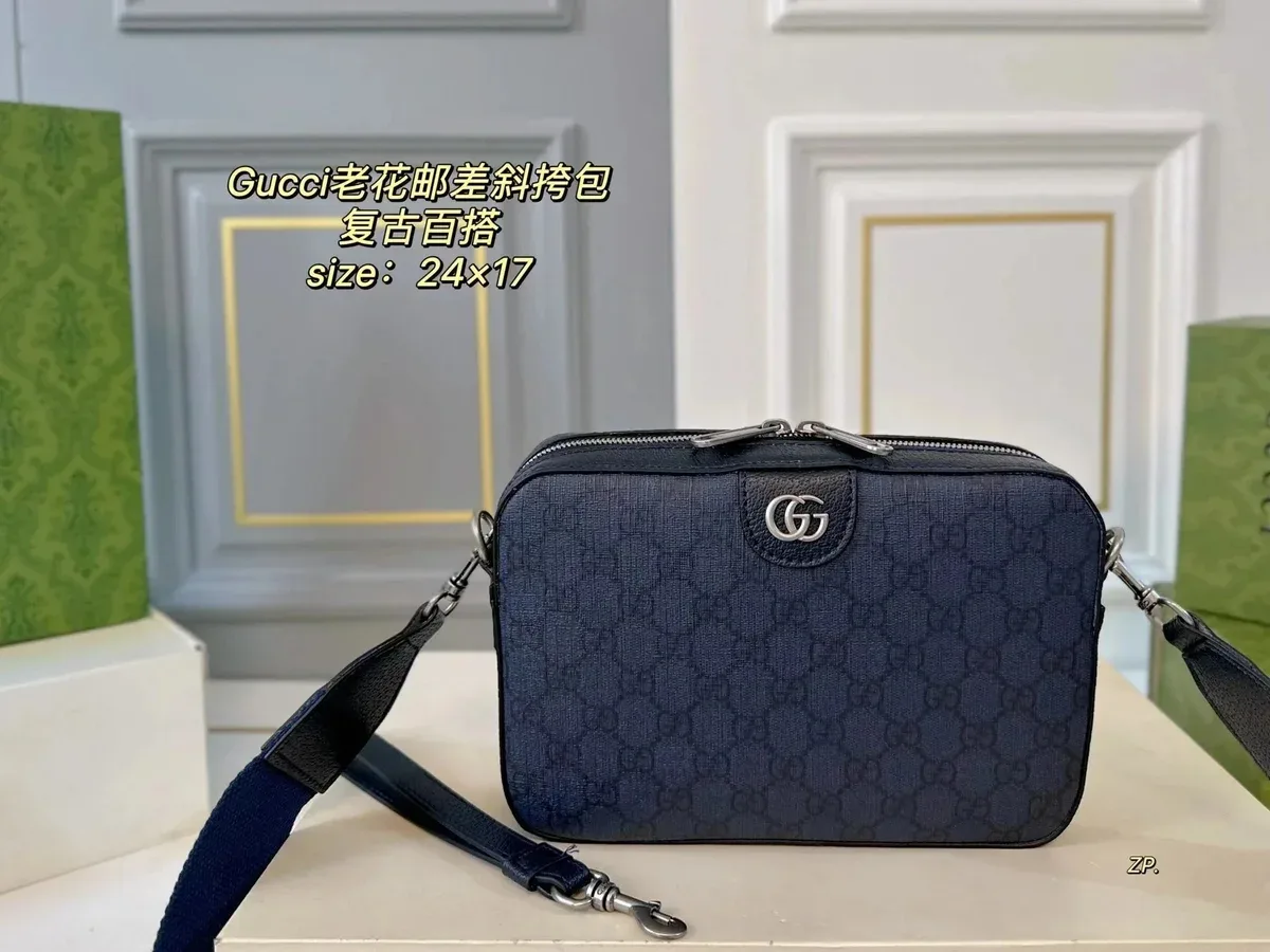 Gucci Gucci GG Marmont Navy Blue Crossbody Bag Navy - 1