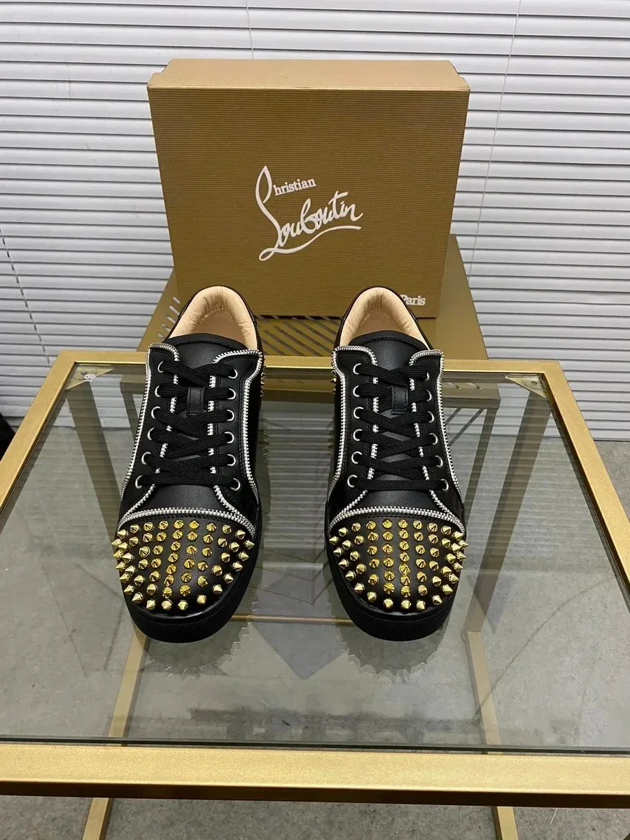 Christian Louboutin Christian Louboutin Louis Vuitton Black Spike Sneakers Black - 1