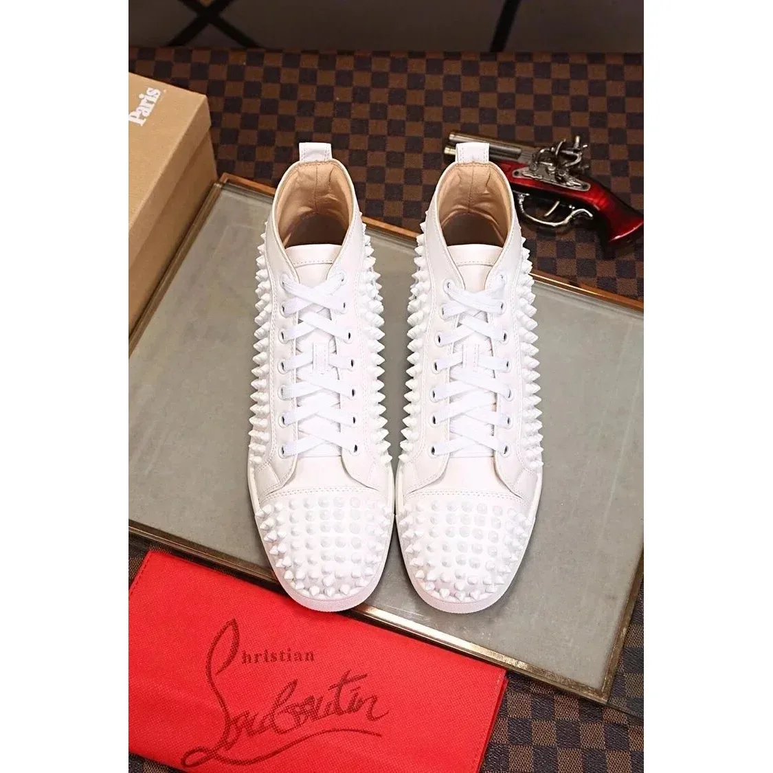Christian Louboutin Christian Louboutin Louis White Spike Sneakers White - 1