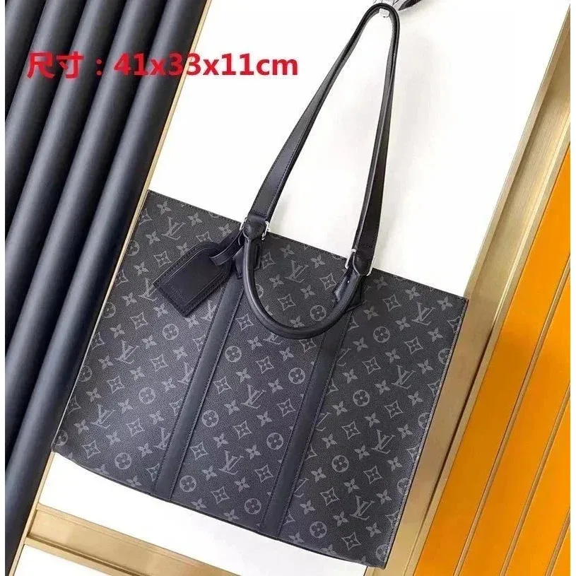 Louis Vuitton Neverfull Monogram Tote Bag Black