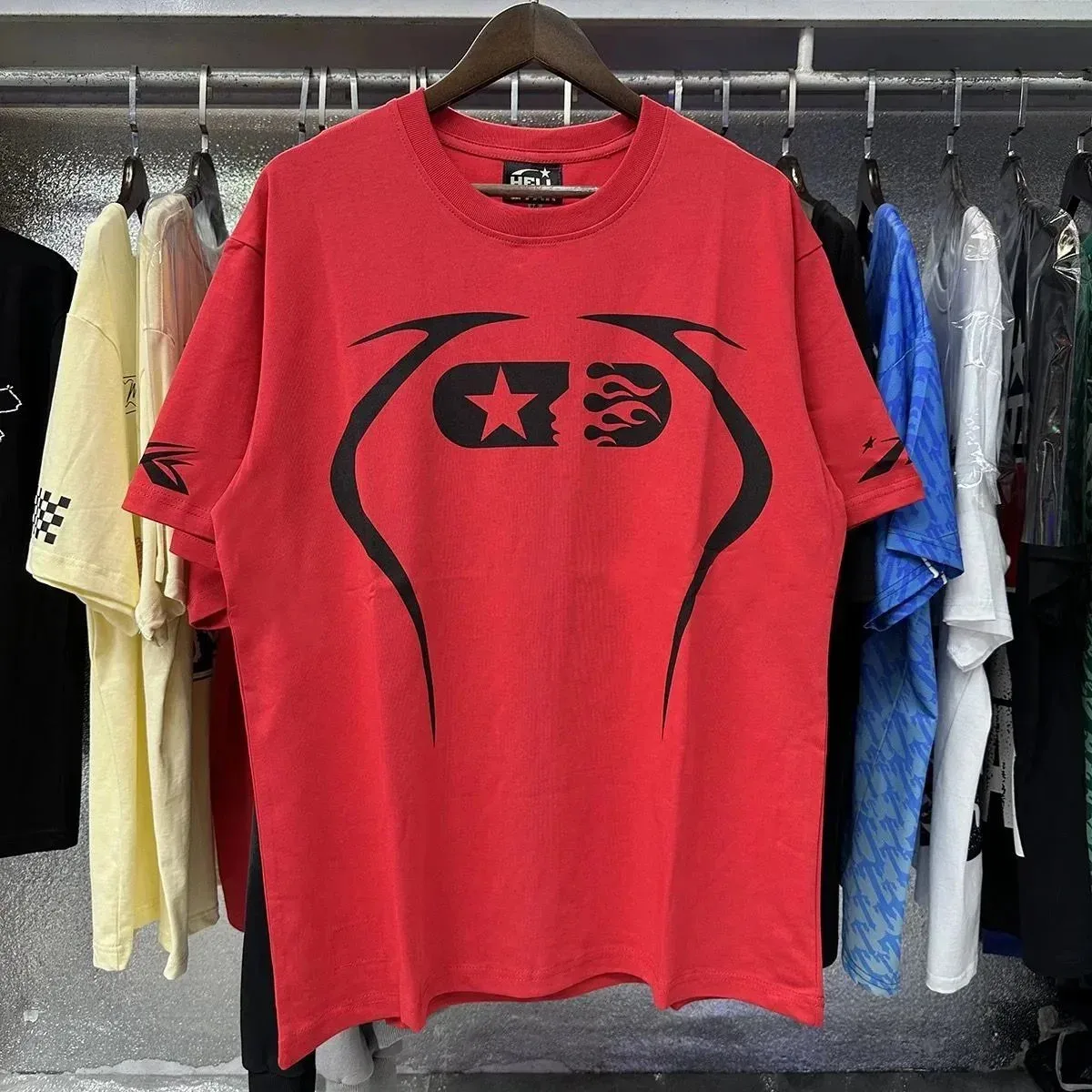 Other Red Graphic T-Shirt Red - 1